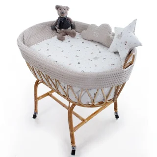 Minicuna ratán Gaspar Uzturre