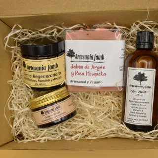 KIT REGENERADOR - Caja Regalo, Navidad, Reyes, Cumpleaños, Aniversario, San Valentin, Regalo, Detalle, Jabón Natural, Crema Hidratante, Cosmética Natural y Vegana