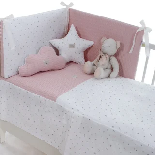 Colcha+ Protector cuna Renata Uzturre