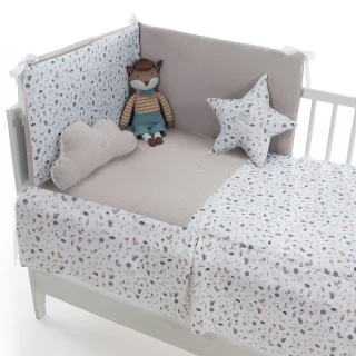 Colcha+ Protector cuna Roque Uzturre