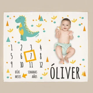 Manta cumplemeses personalizada Dino