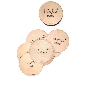 Tarjetas meses bebé madera redondas personalizadas
