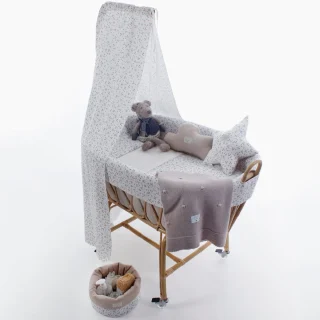 Minicuna ratán Inés Uzturre