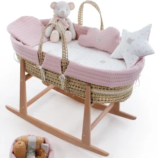 Moisés Bebé capazo Renata Uzturre